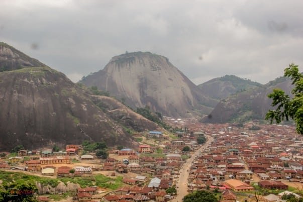 Ich weiß recht, Idanre-Hügel. Schöne Orte in Nigeria