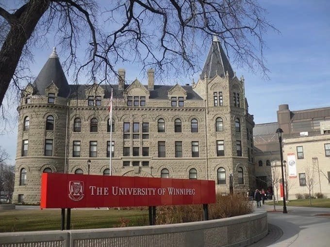 Universities in Canada without application fee