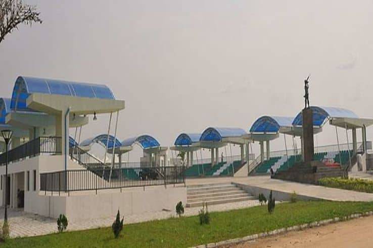 Taman taman Isaac Boro adalah tempat yang tepat untuk hangout di Port Harcourt untuk bersenang-senang