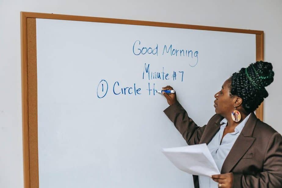 highest paying jobs in Nigeria is lecturing job