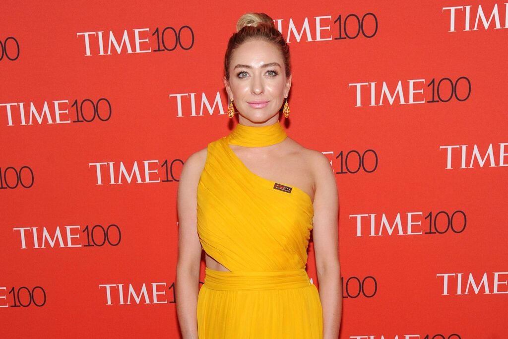 Bumble business model