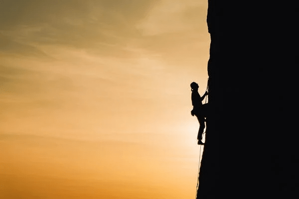 Coraggio per iniziare una carriera di scrittore (Uomo che si arrampica)