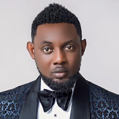 AY Comedian