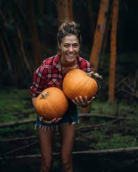 Rochelle Hathaway Biography