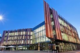 Universidades australianas que aceitam terceira classe.