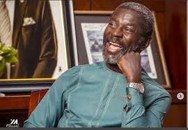 Príncipe Kofi Amoabeng