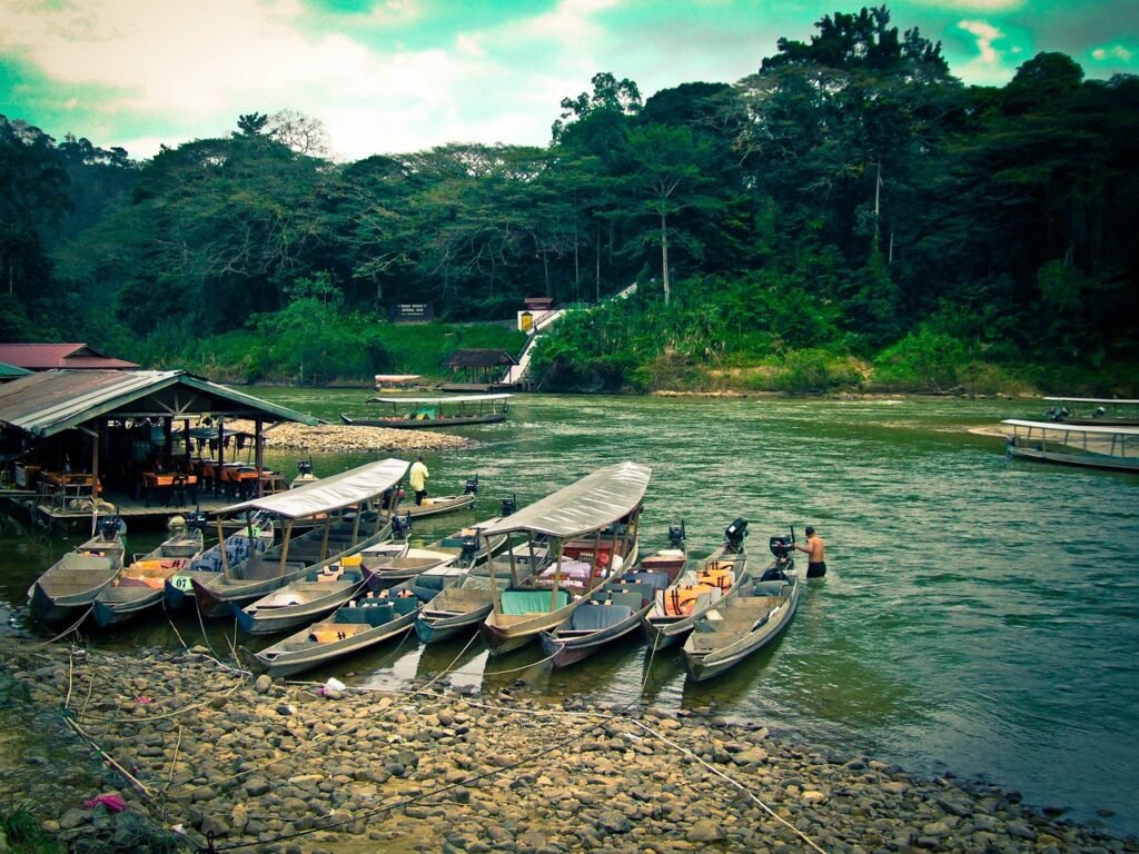 Top 15 Cleanest Countries In Asia | AtlanticRide