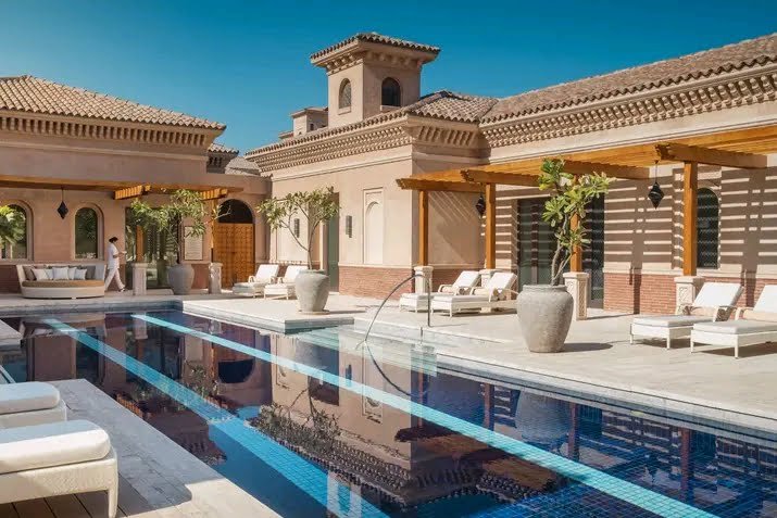 Most Luxurious Hotel in Dubai