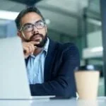 15 Businesses That Run Themselves You Should Invest In