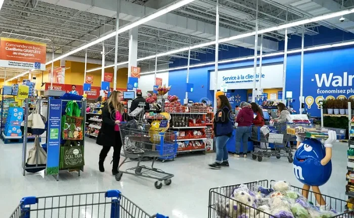 Benefits of Shopping Within Customer Service Hours